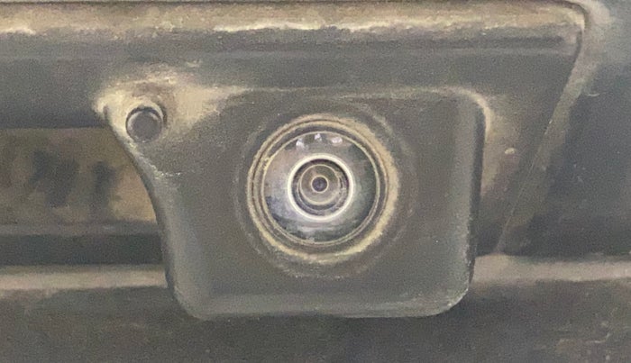 2019 Volkswagen TIGUAN HIGHLINE TDI AT, Diesel, Automatic, 1,11,433 km, Parking Camera