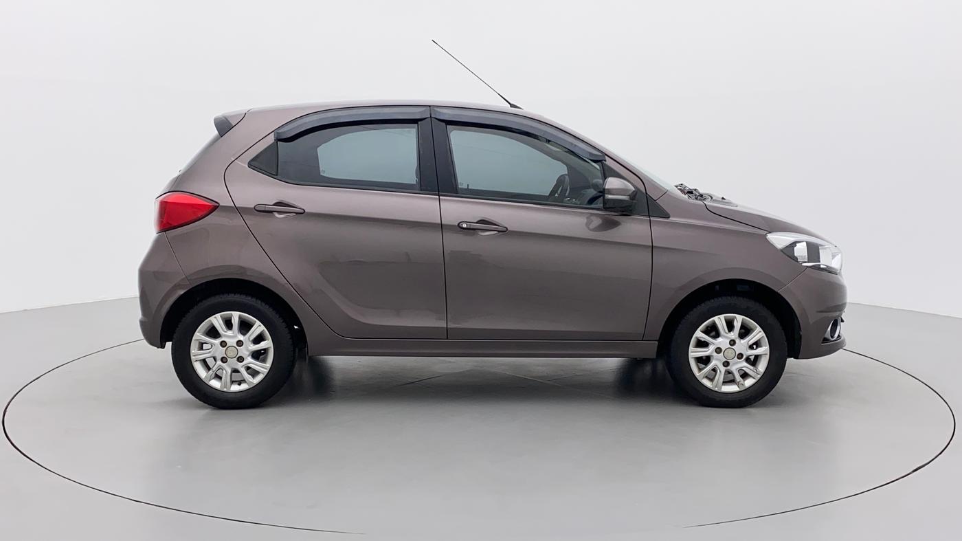 2016 Tata Tiago XZ PETROL, Petrol, Manual, 35,364 km, Right Side View