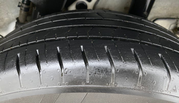 2021 Hyundai VENUE S 1.2, Petrol, Manual, 20,186 km, Left Rear Tyre Tread