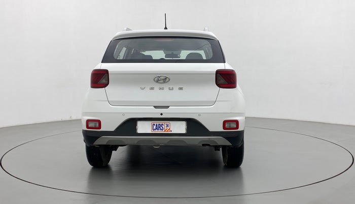 2021 Hyundai VENUE S 1.2, Petrol, Manual, 20,186 km, Back/Rear
