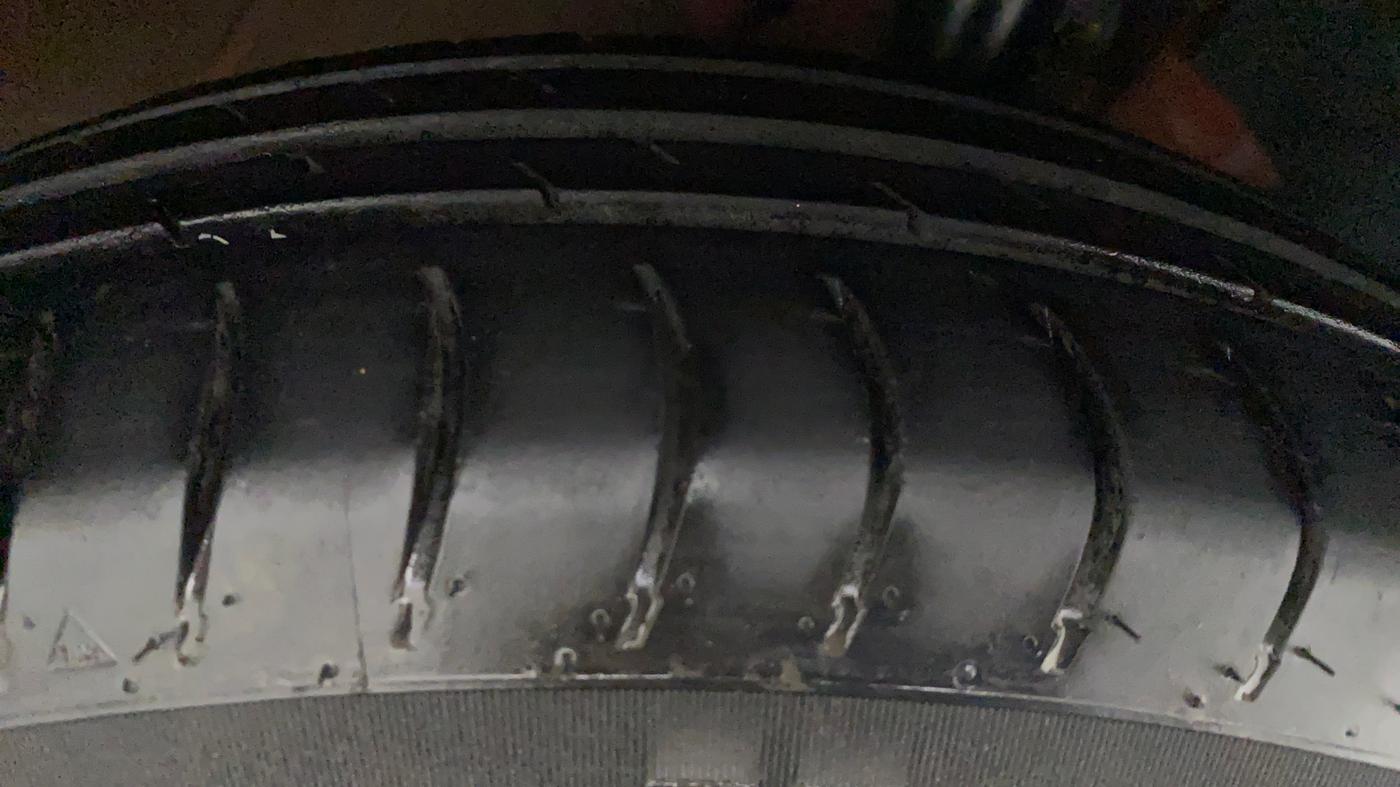 2017 Maruti Dzire VDI, Diesel, Manual, 98,780 km, Right Rear Tyre Tread