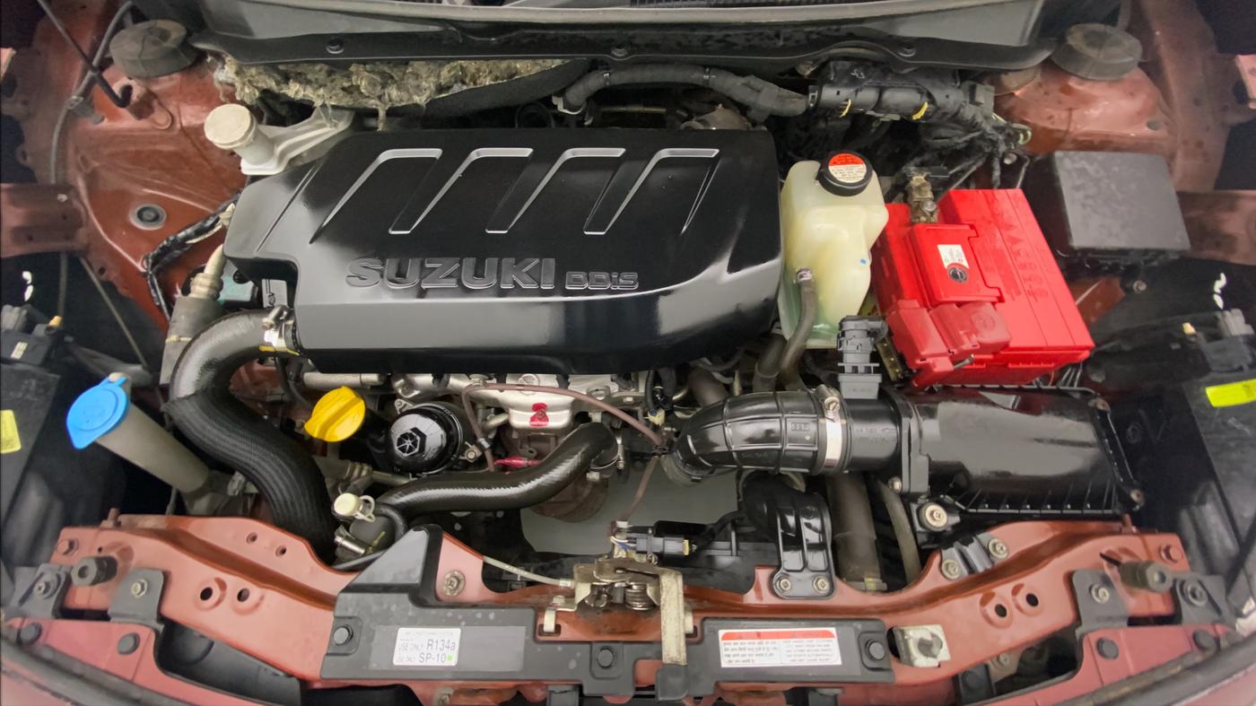 2017 Maruti Dzire VDI, Diesel, Manual, 98,780 km, Open Bonet