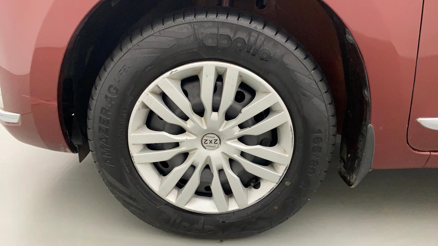 2017 Maruti Dzire VDI, Diesel, Manual, 98,780 km, Left Front Wheel