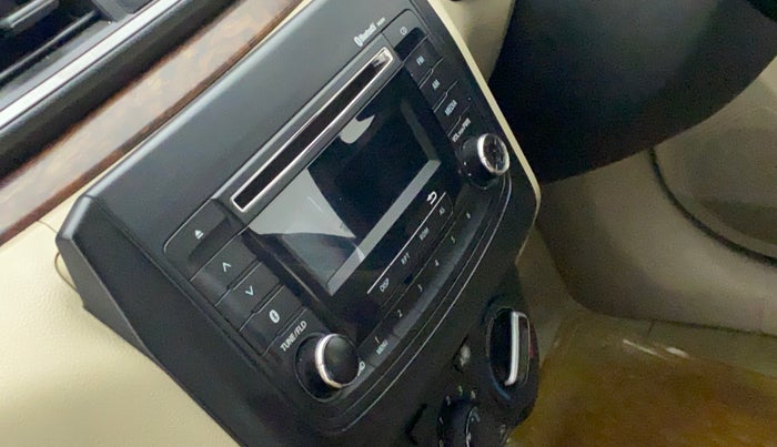 2017 Maruti Dzire VDI, Diesel, Manual, 98,780 km, Infotainment system - Button has minor damage