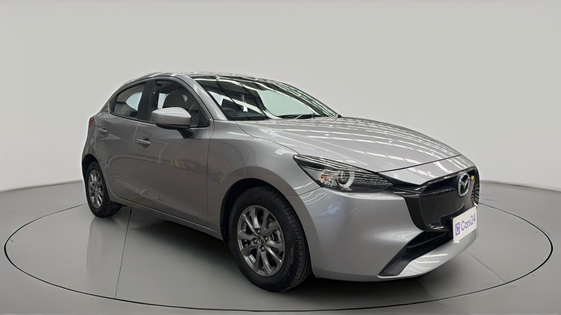 Mazda 2 image