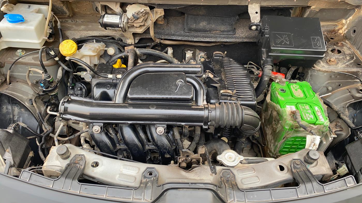 2020 Renault Kwid CLIMBER 1.0 (O), Petrol, Manual, 33,156 km, Engine View