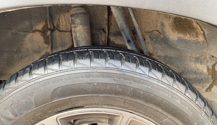 2020 Renault Kwid CLIMBER 1.0 (O), Petrol, Manual, 33,217 km, Right Rear Tyre Tread