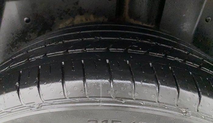 2020 MG HECTOR SHARP 1.5 DCT PETROL, Petrol, Automatic, 30,712 km, Left Rear Tyre Tread