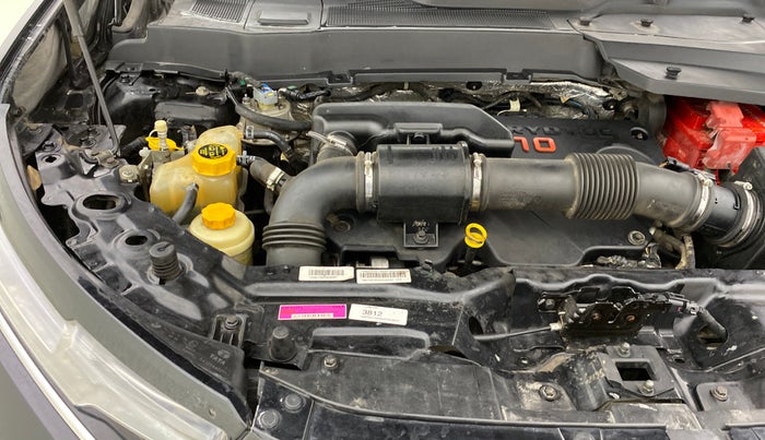 2022 Tata Harrier XZA PLUS 2.0L, Diesel, Automatic, 87,661 km, Engine View - Right