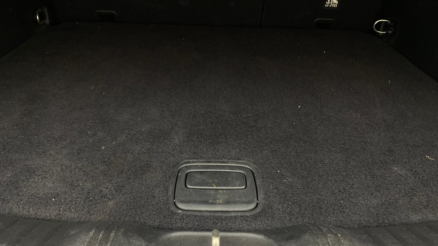 2018 Jeep Compass LIMITED 1.4 PETROL AT, Petrol, Automatic, 49,212 km, Boot Inside