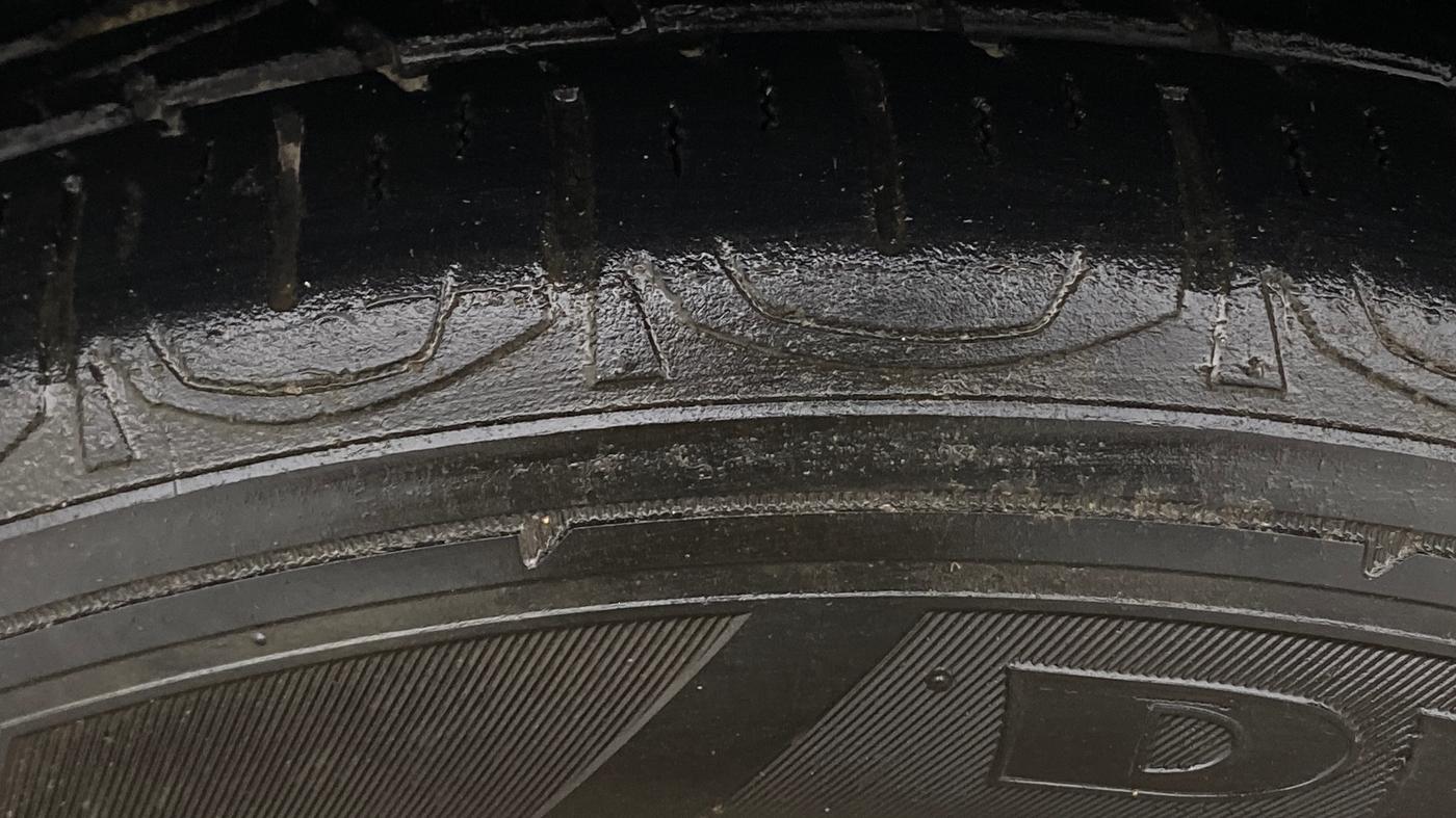 2018 Jeep Compass LIMITED 1.4 PETROL AT, Petrol, Automatic, 49,212 km, Right Rear Tyre Tread