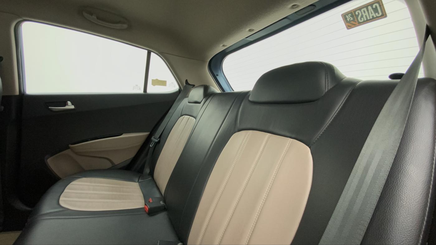 2015 Hyundai Grand i10 SPORTZ 1.2 KAPPA VTVT, Petrol, Manual, 78,389 km, Right Side Rear Door Cabin