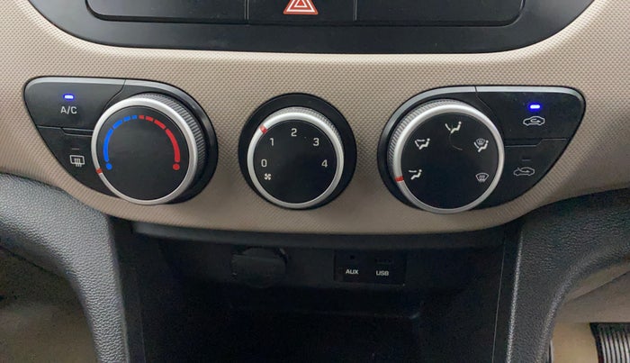 2015 Hyundai Grand i10 SPORTZ 1.2 KAPPA VTVT, Petrol, Manual, 78,389 km, AC Unit - Minor issue in the heater switch
