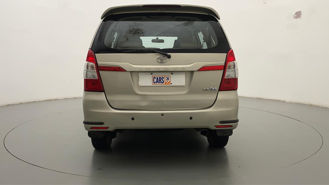 2014 Toyota Innova 2.5 GX 7 STR, Diesel, Manual, 1,04,512 km, Back/Rear