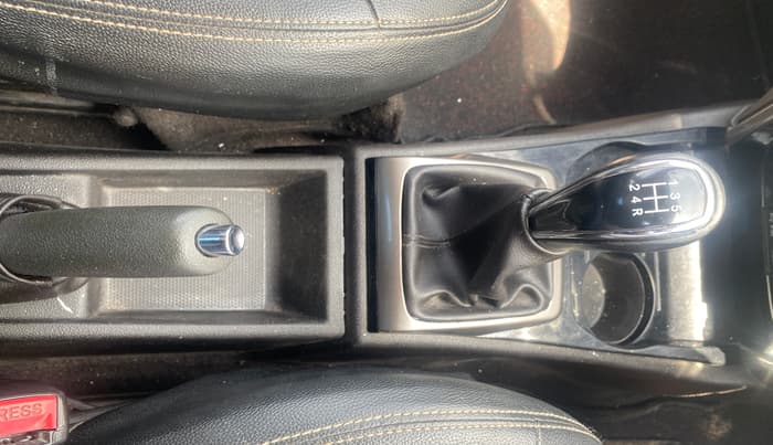 2015 Tata Bolt XT REVOTRON, Petrol, Manual, 85,243 km, Gear Lever