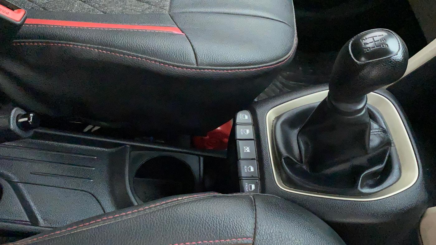 2018 Hyundai NEW SANTRO SPORTZ CNG, CNG, Manual, 28,634 km, Gear Lever
