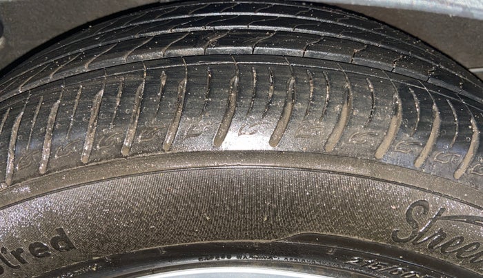 2022 KIA SONET HTK PLUS 1.2, Petrol, Manual, 17,803 km, Right Rear Tyre Tread