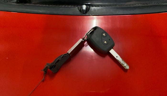 2013 Honda Brio S MT, Petrol, Manual, 84,188 km, Key Close Up