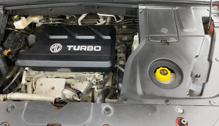 2023 MG HECTOR SMART PRO 1.5 TURBO MT PETROL, Petrol, Manual, 16,880 km, Engine View - Left