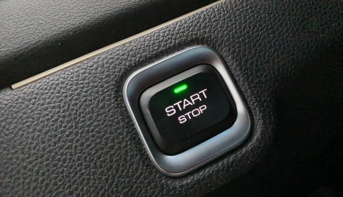 2023 MG HECTOR SMART PRO 1.5 TURBO MT PETROL, Petrol, Manual, 16,880 km, Keyless Start/ Stop Button