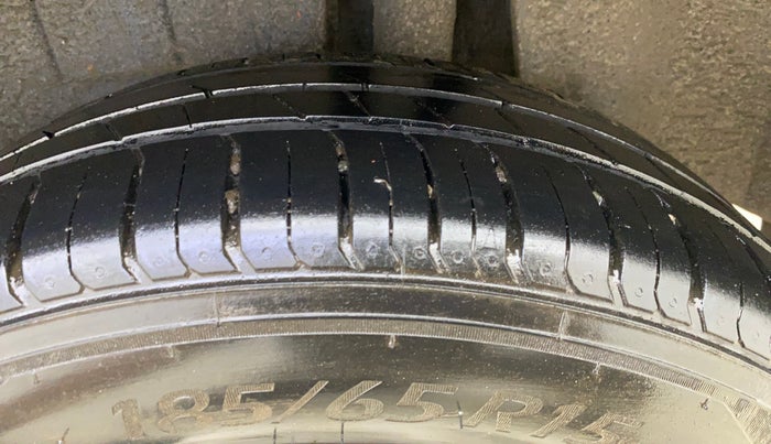 2017 Maruti Dzire ZDI PLUS AMT, Diesel, Automatic, 50,706 km, Left Rear Tyre Tread