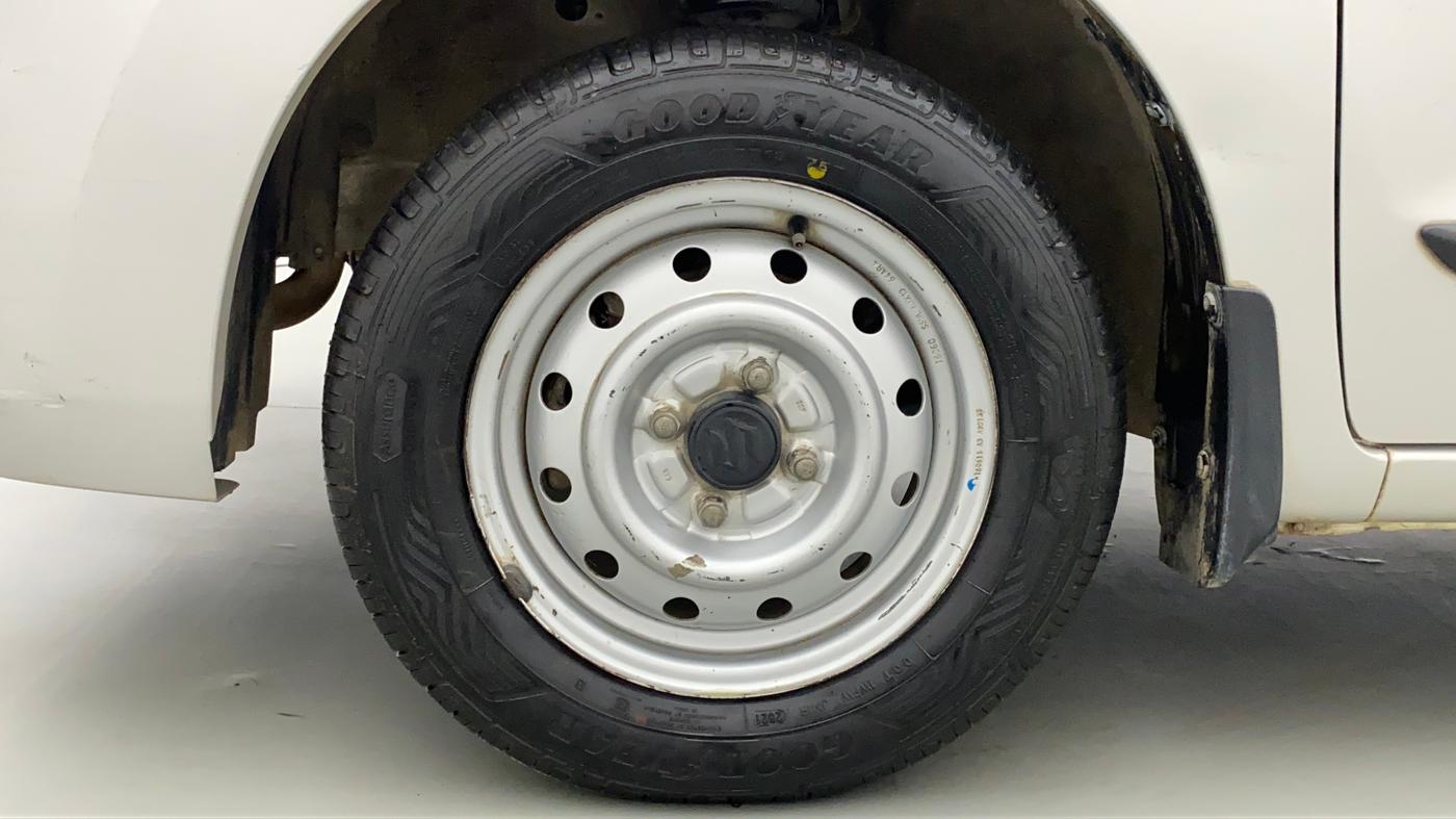 2016 Maruti Wagon R 1.0 LXI CNG, CNG, Manual, 56,582 km, Left Front Wheel