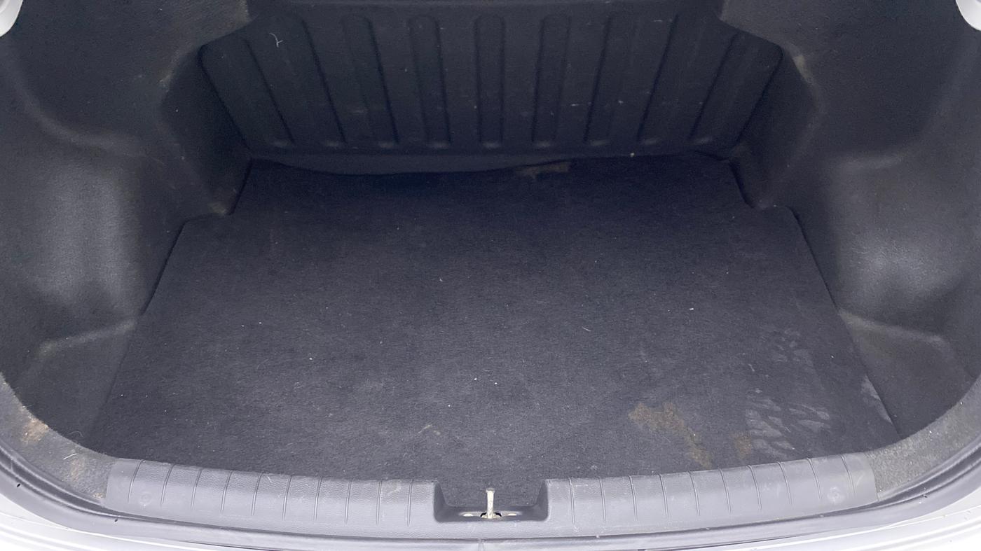 2015 Hyundai Xcent S 1.2, Petrol, Manual, 79,910 km, Boot Inside