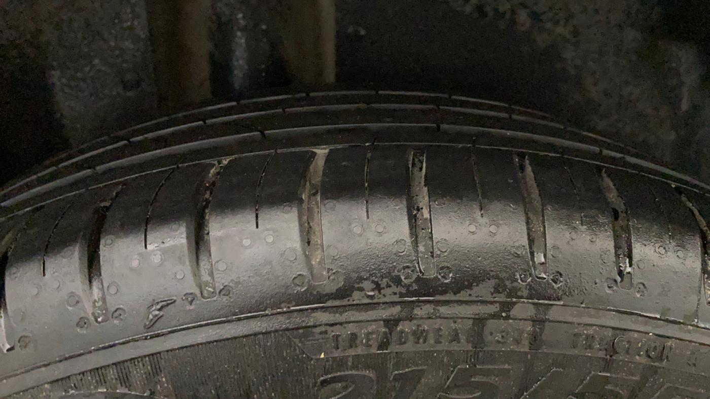 2021 MG HECTOR SHARP 1.5 DCT PETROL, Petrol, Automatic, 62,063 km, Right Rear Tyre Tread