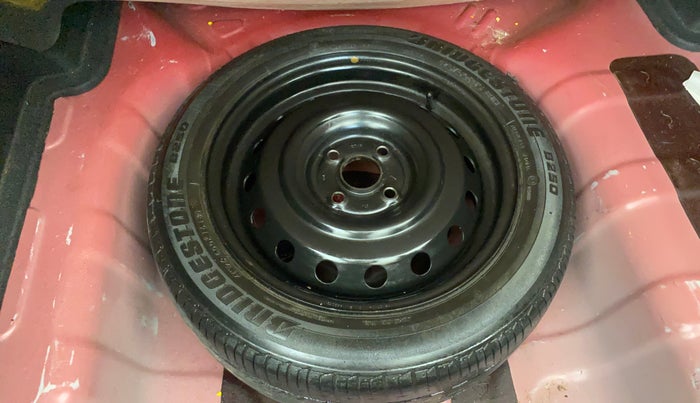 2014 Hyundai Xcent SX AT 1.2 (O), Petrol, Automatic, 52,499 km, Spare Tyre