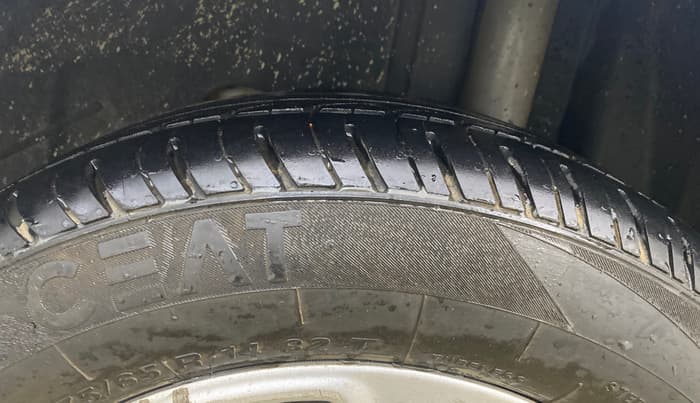 2015 Ford Figo Aspire TITANIUM 1.5 PETROL AT, Petrol, Automatic, 65,744 km, Left Rear Tyre Tread