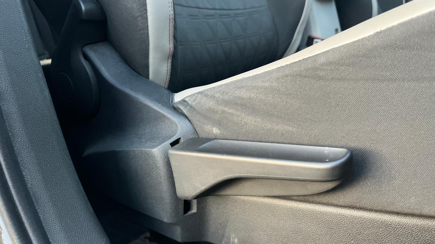 2021 Volkswagen TAIGUN GT PLUS 1.5 TSI DSG, Petrol, Automatic, 1,13,275 km, Driver Side Adjustment Panel