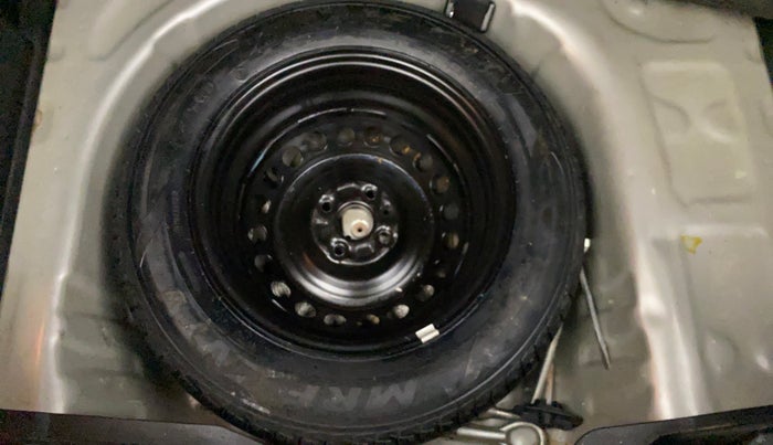 2018 Maruti Baleno ZETA PETROL 1.2, Petrol, Manual, 69,375 km, Spare Tyre