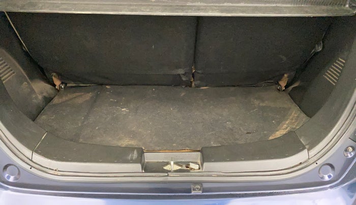 2017 Maruti Wagon R 1.0 VXI+, Petrol, Manual, 30,550 km, Boot Inside