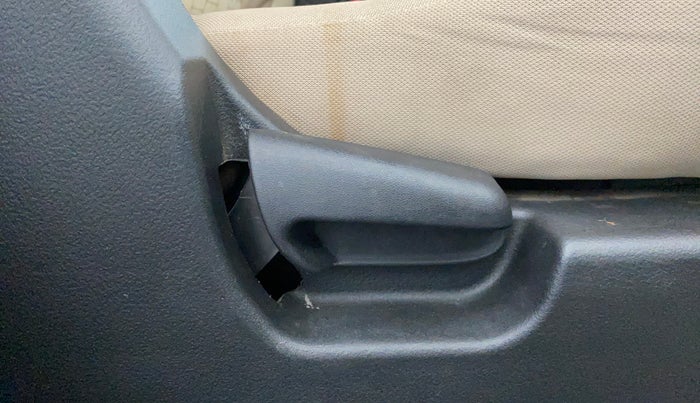 2017 Maruti Wagon R 1.0 VXI+, Petrol, Manual, 30,550 km, Driver Side Adjustment Panel