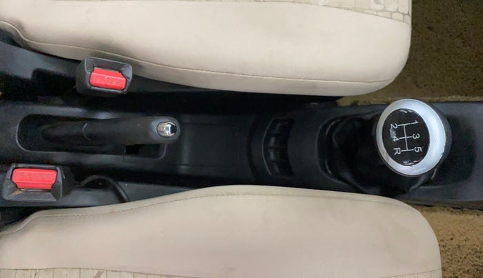 2017 Maruti Wagon R 1.0 VXI+, Petrol, Manual, 30,550 km, Gear Lever