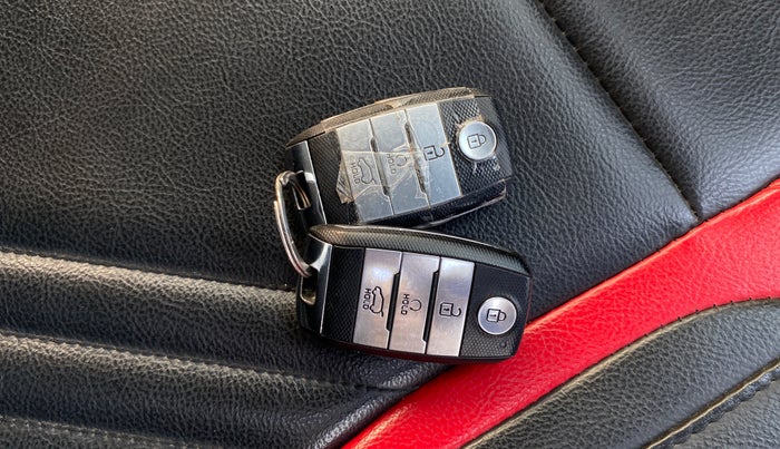 2022 KIA SELTOS HTK PLUS 1.5, Petrol, Manual, 24,502 km, Key Close Up