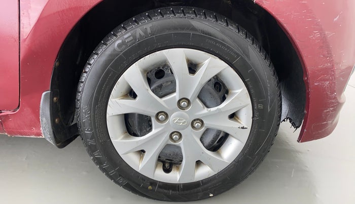 2014 Hyundai Grand i10 SPORTZ 1.2 KAPPA VTVT, Petrol, Manual, 37,393 km, Right Front Wheel