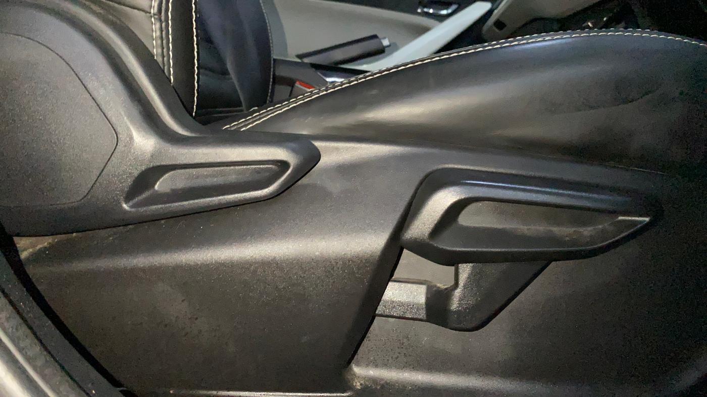 2024 Tata NEXON CREATIVE+ DCA 1.2 PETROL, Petrol, Automatic, 37,395 km, Driver Side Adjustment Panel