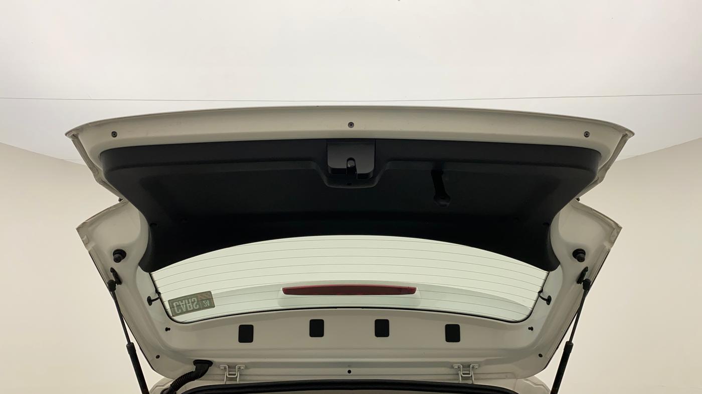 2021 Volkswagen TAIGUN HIGHLINE 1.0 TSI MT, Petrol, Manual, 25,192 km, Boot Door Open