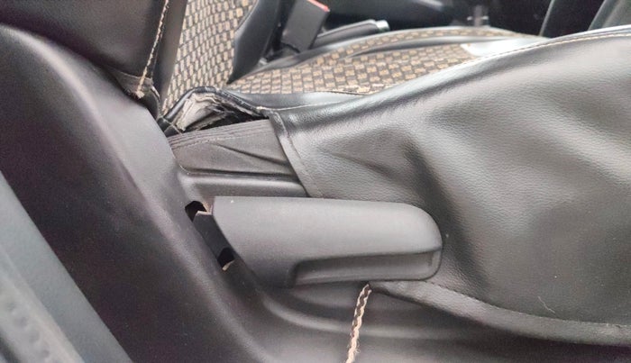 2013 Maruti Swift ZXI, Petrol, Manual, 1,11,240 km, Driver Side Adjustment Panel