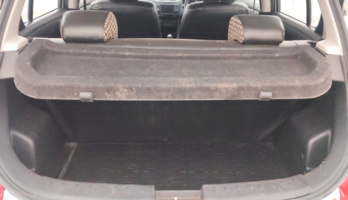 2013 Maruti Swift ZXI, Petrol, Manual, 1,11,240 km, Boot Inside