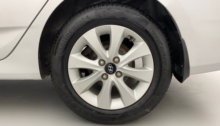 2015 Hyundai Verna FLUIDIC 4S 1.6 VTVT S, Petrol, Manual, 61,311 km, Left Rear Wheel