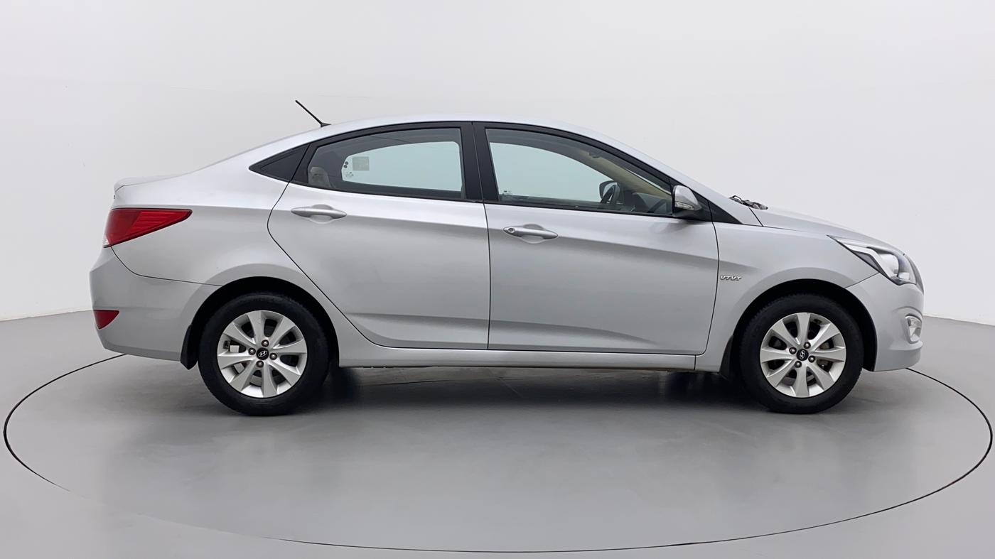 2015 Hyundai Verna FLUIDIC 4S 1.6 VTVT S, Petrol, Manual, 61,311 km, Right Side View