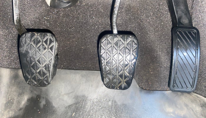 2018 Ford FREESTYLE TITANIUM 1.2 PETROL, Petrol, Manual, 68,864 km, Pedals