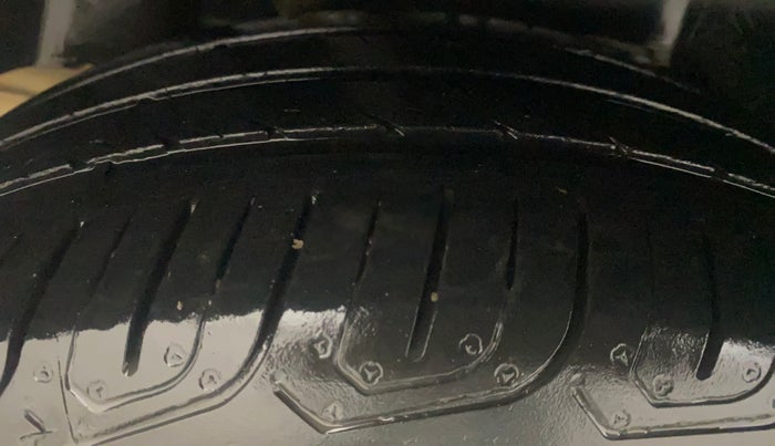 2018 Ford FREESTYLE TITANIUM 1.2 PETROL, Petrol, Manual, 68,864 km, Right Rear Tyre Tread