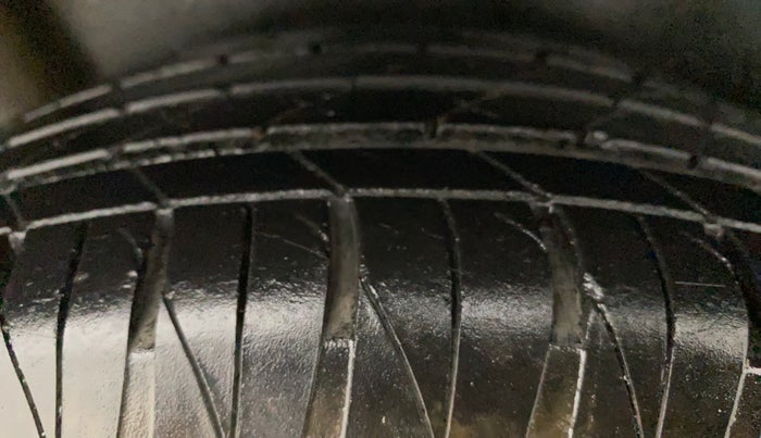2022 Toyota URBAN CRUISER HIGH GRADE AT, Petrol, Automatic, 18,692 km, Right Rear Tyre Tread