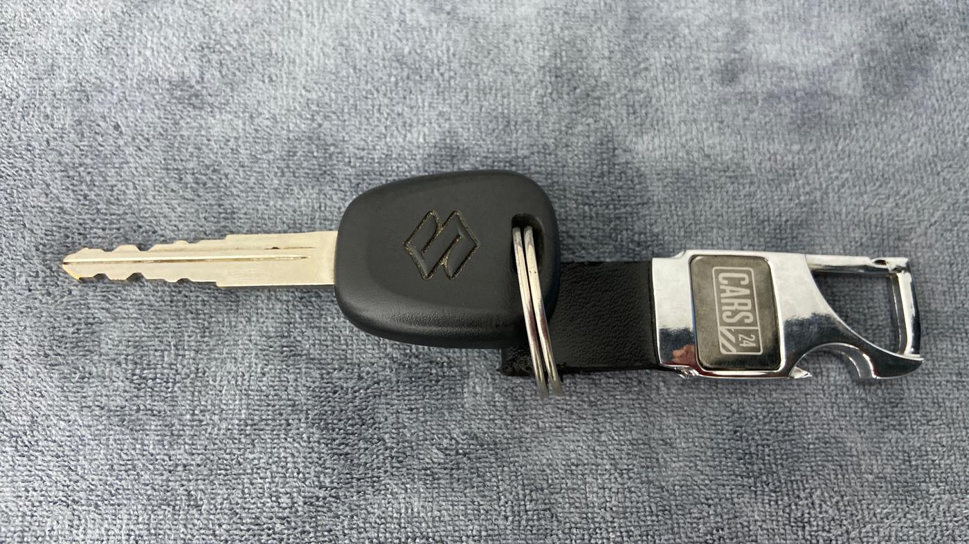 2021 Maruti Swift LXI D, Petrol, Manual, 5,054 km, Key Close Up