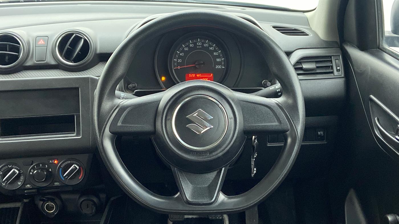 2021 Maruti Swift LXI D, Petrol, Manual, 5,054 km, Steering Wheel Close Up