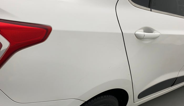 2016 Hyundai Xcent S 1.1 CRDI, Diesel, Manual, 99,508 km, Right quarter panel - Slightly dented