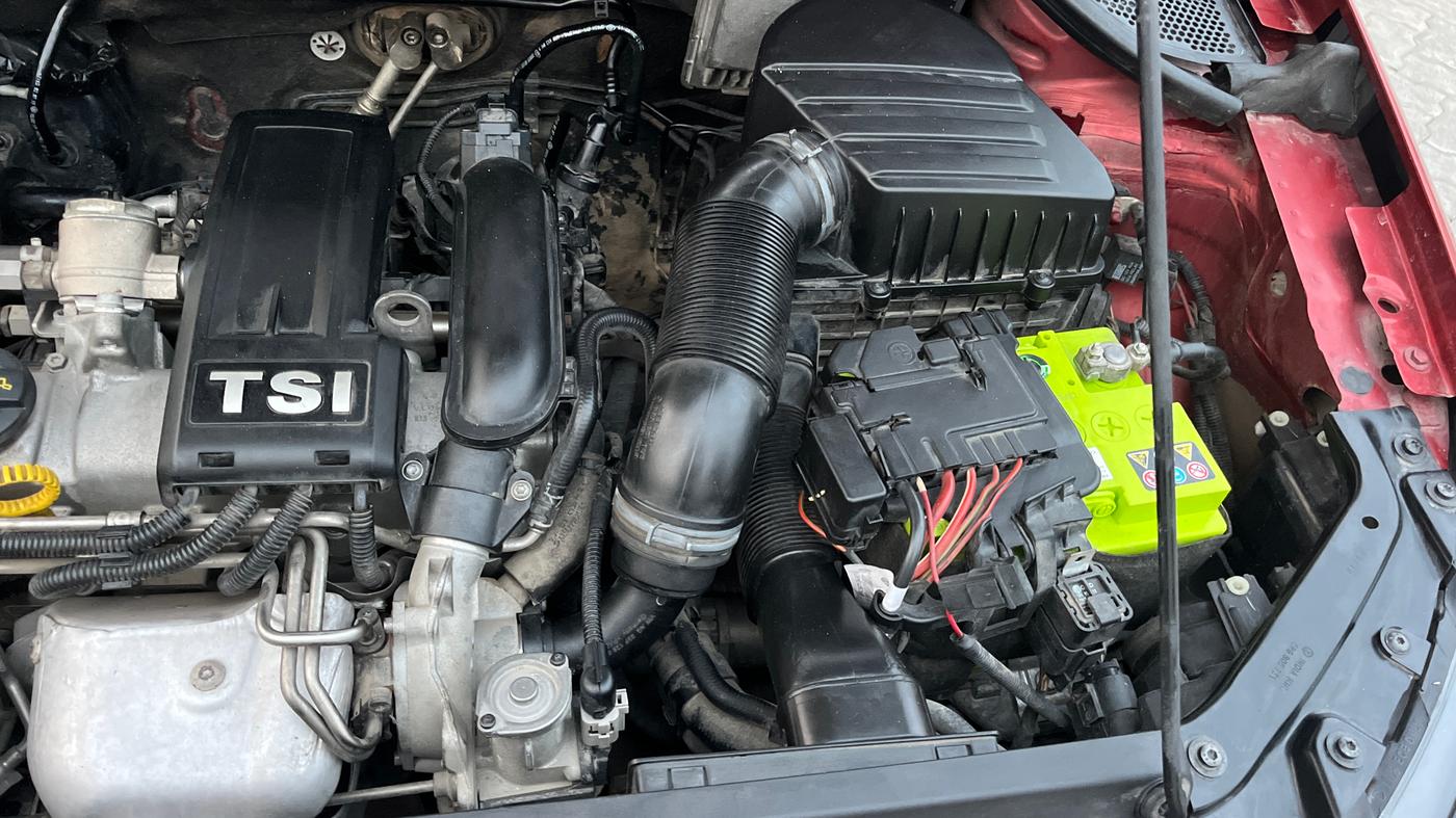 2019 Volkswagen Polo GT TSI AT, Petrol, Automatic, 73,741 km, Engine View - Left